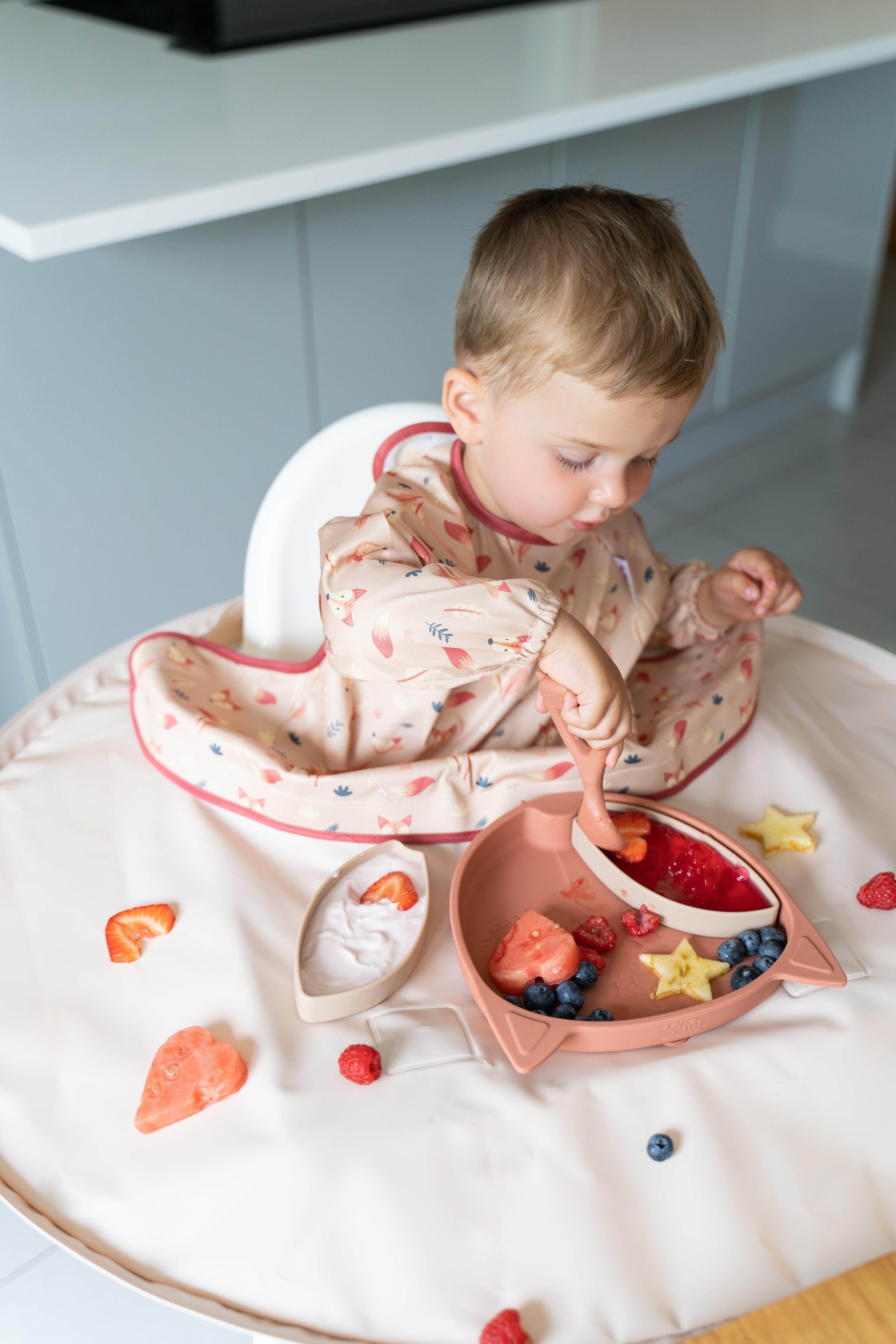 Tidy Tot Slab en Dienblad - SET - Sand Fox - Slab met mouwen - MamaMilla