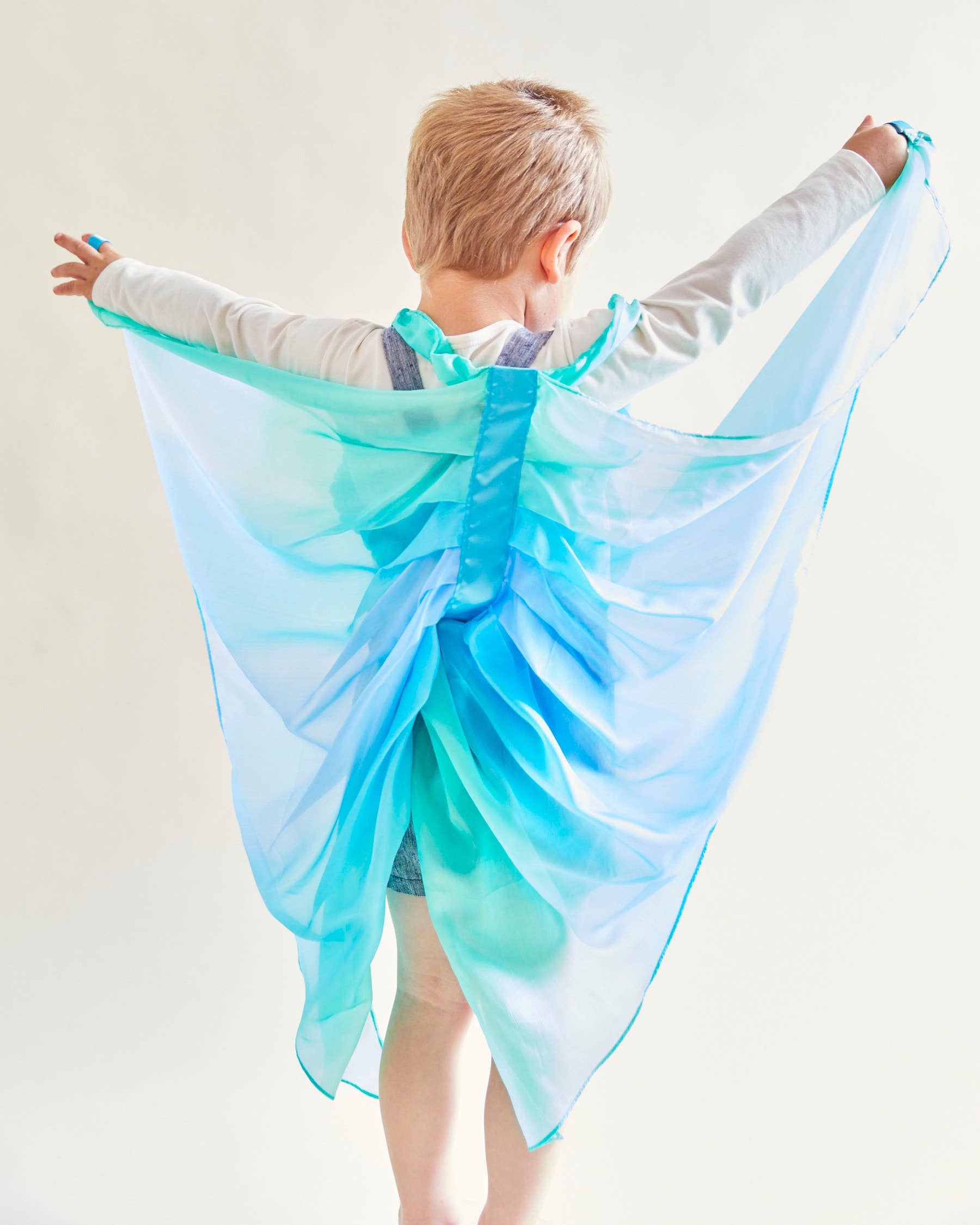 Sarahs Silk Silk Sea Wings - for Fairy Dress-Up Play - - MamaMilla
