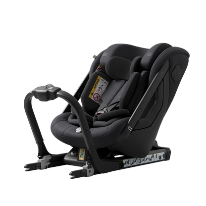 Axkid ONE+ 3 - Coastal Storm Black - iSize 40-125 cm - 40-125 cm (Nyfödd till 7 år) - MamaMilla