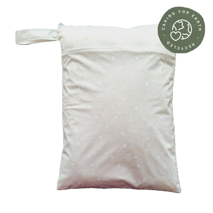 Het Zweedse bos | Wetbag medium: Dala-bloemen - - MamaMilla