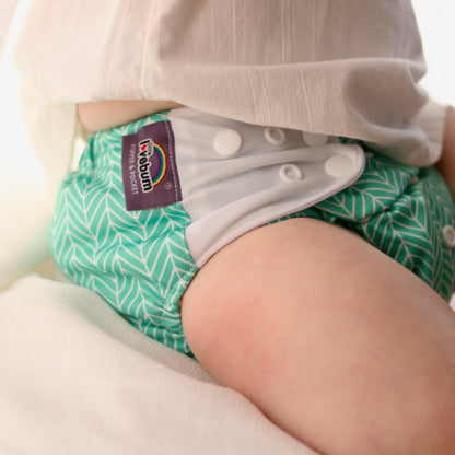 Little Lovebum blöja med töjbara vingar - Blöja - MamaMilla